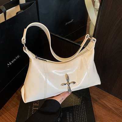 ZATZ时尚简约油蜡皮单肩包