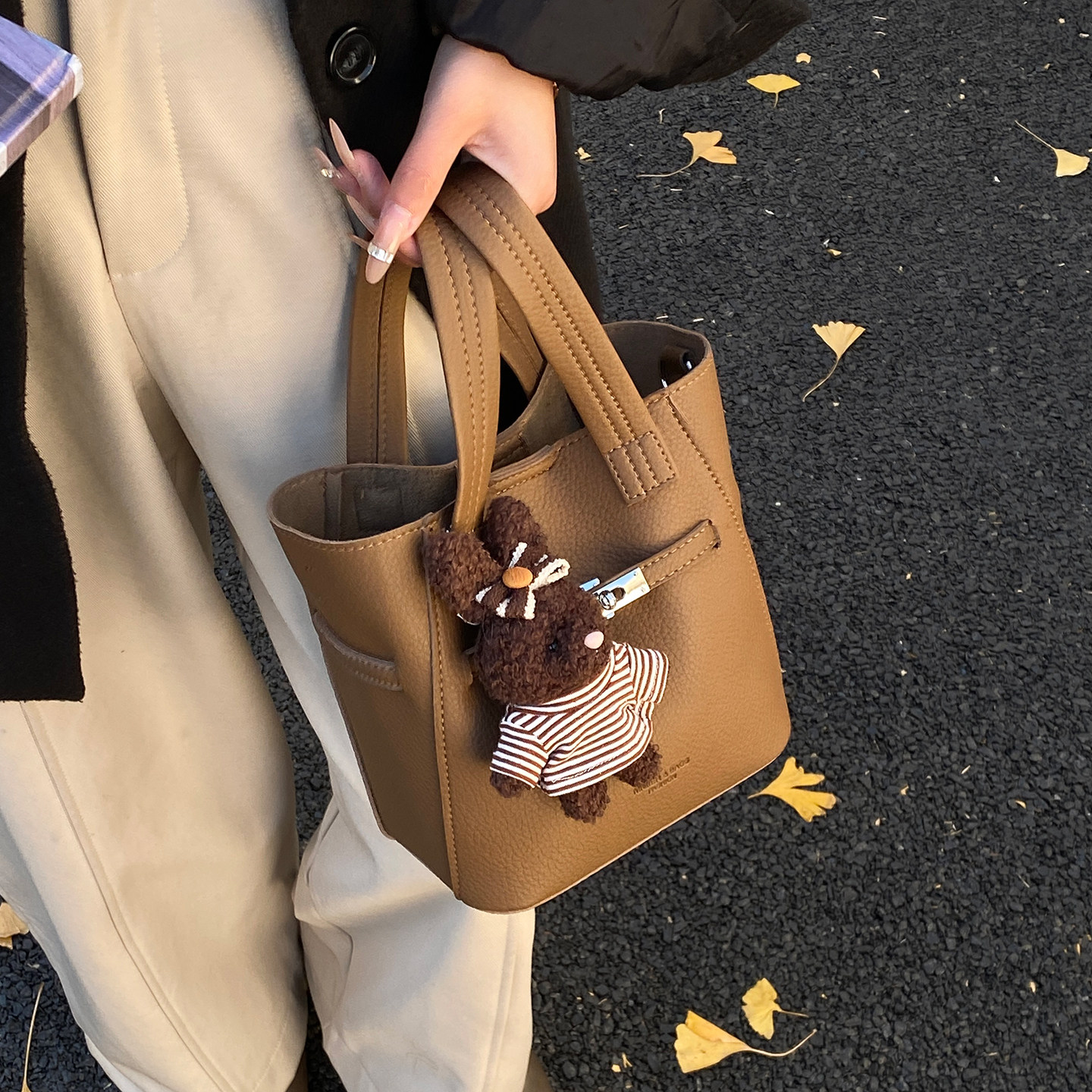 复古荔枝纹小包包女2025新款手提菜篮子水桶包冬季百搭单肩斜挎包,箱包皮具/热销女包/男包,水桶包,淘宝优惠券,粉丝福利购,淘宝优惠卷