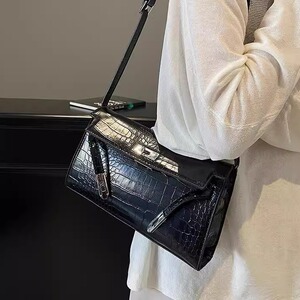 2024新款质感鳄鱼纹凯莉包