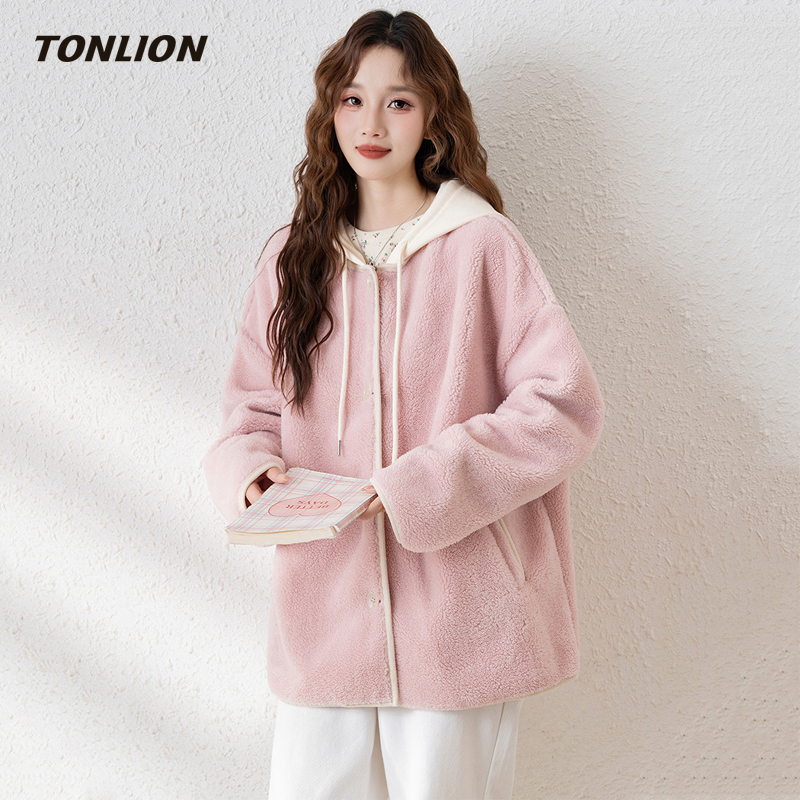 唐狮拼接连帽宽松仿羊羔毛外套女
