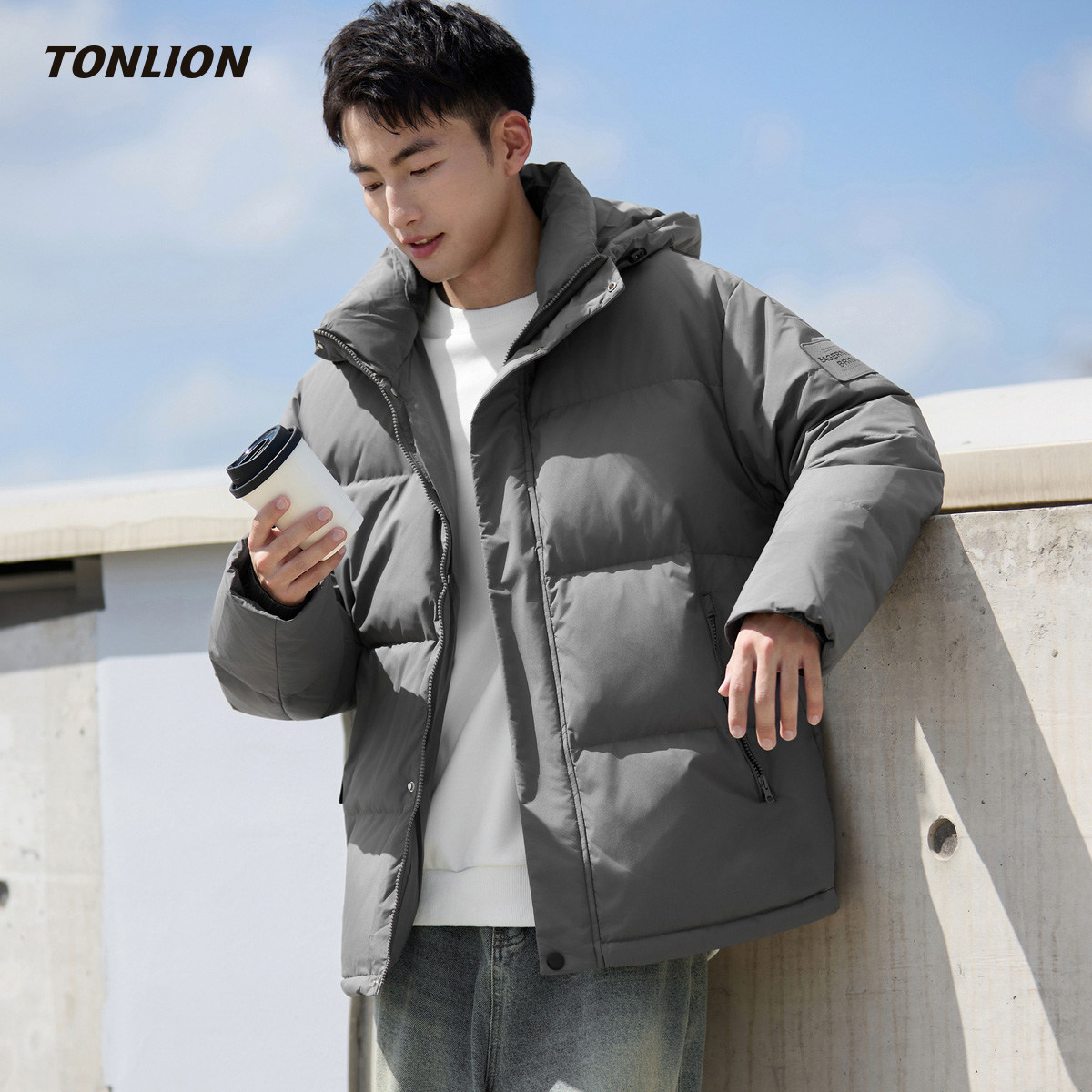 唐狮短款羽绒服男款2025冬季新款宽松连帽青少年爆款防寒保暖外套