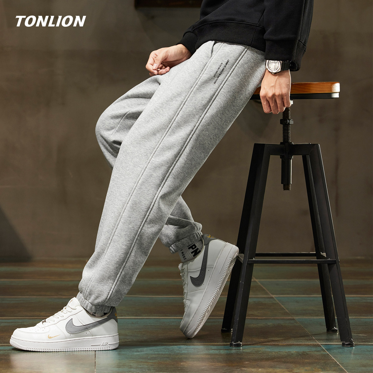 唐狮加绒裤子男款2025冬季新款针织束腿卫裤宽松青少年运动休闲裤