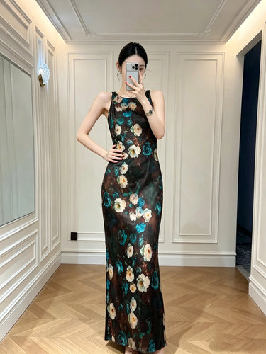 人丝香云纱斜裁连衣裙修身显瘦鱼尾版型垂坠感强新中式风格女装