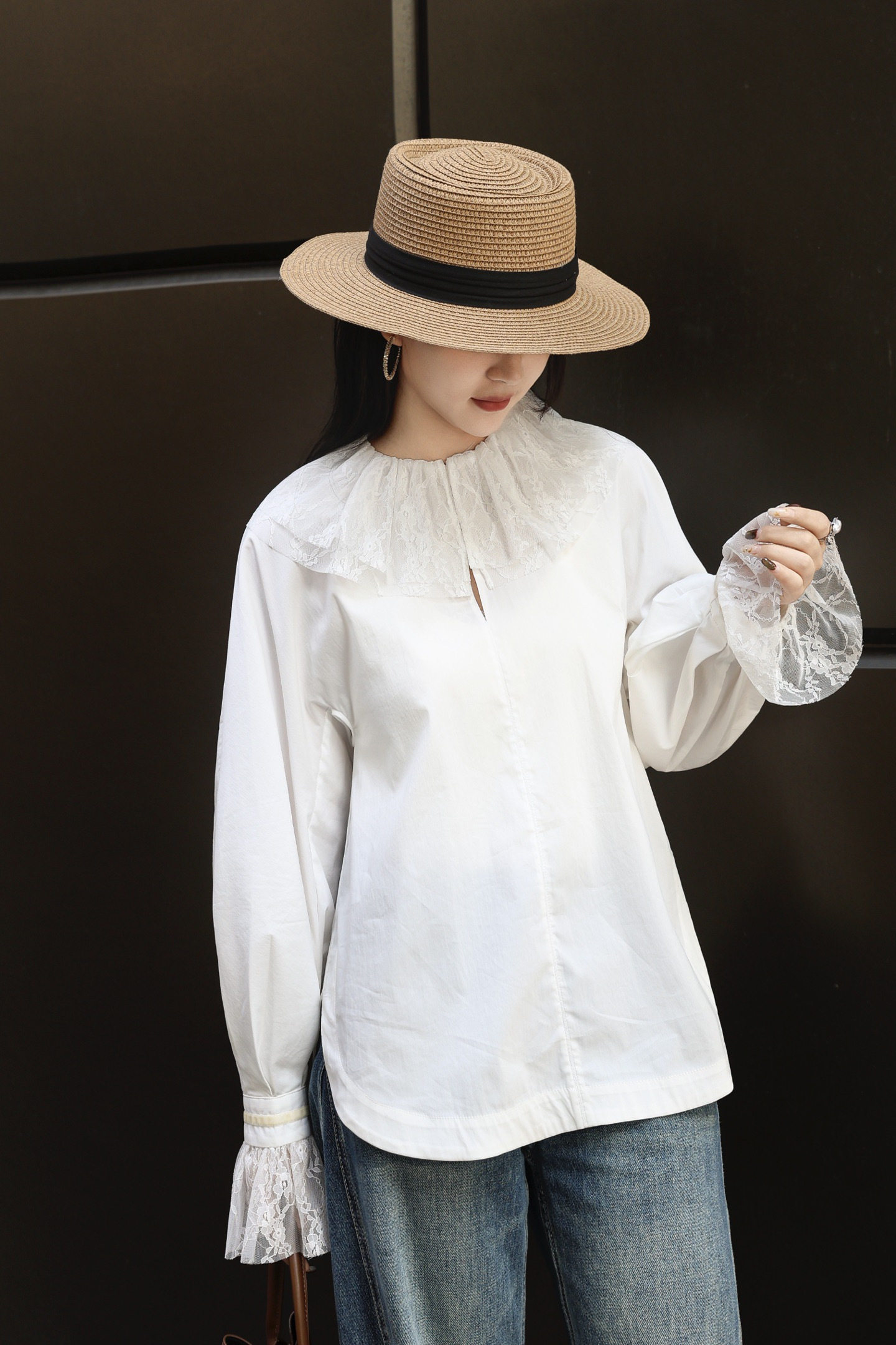 无痕棉蕾丝衬衣时尚仙气蕾丝珍珠扣娃娃领喇叭袖百搭长袖小衫春款,女装/女士精品,衬衫,淘宝优惠券,粉丝福利购,淘宝优惠卷