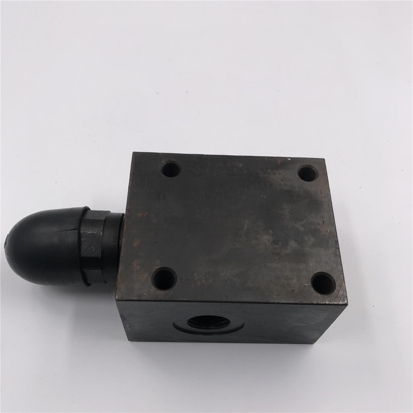 HYDOR直动式溢流阀 DBDS10G10200 实拍