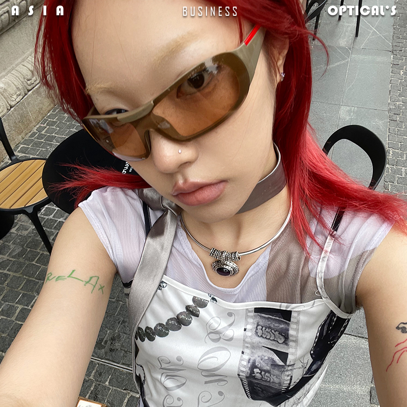 【亚洲眼镜公司】Y2K未来感辣妹方形飞行员防风运动太阳眼镜