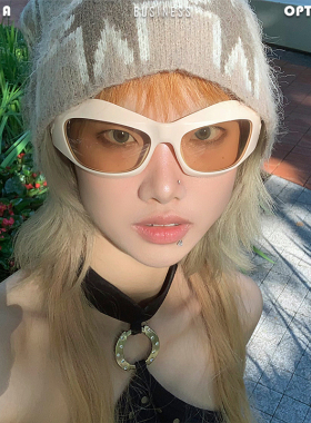 【亚洲眼镜公司】千禧未来感Y2K大框未来感辣妹运动墨镜