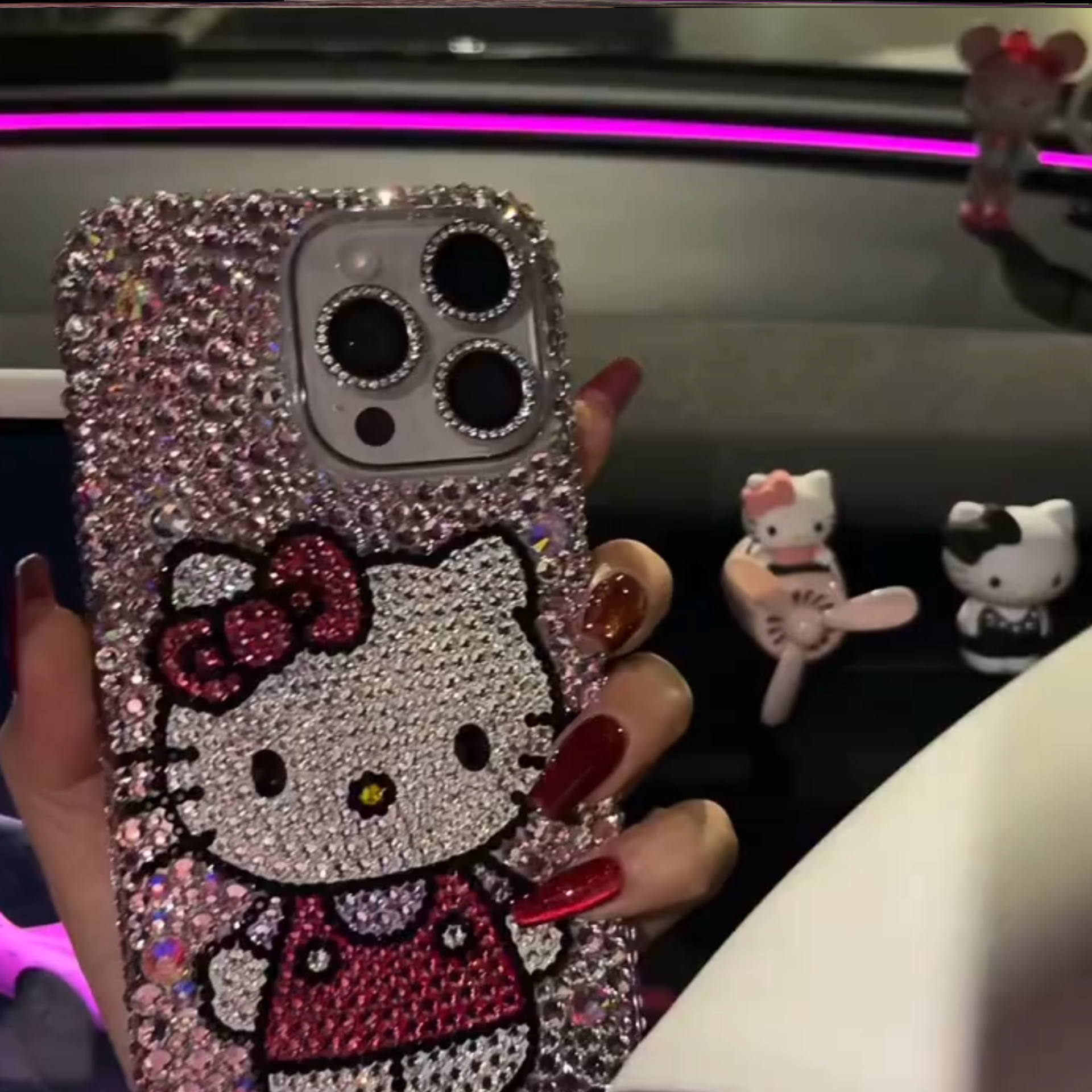 diy材料包满钻闪钻可爱猫咪适用苹果手机壳16女13pro苹果15promax