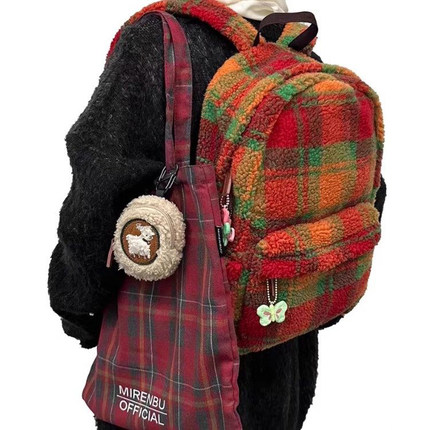 2026年新款毛绒零钱包挂件迷你耳机包随身收纳情侣闺蜜包包挂饰