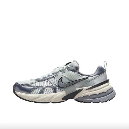 耐克Nike灰色舒适百搭低帮跑步鞋