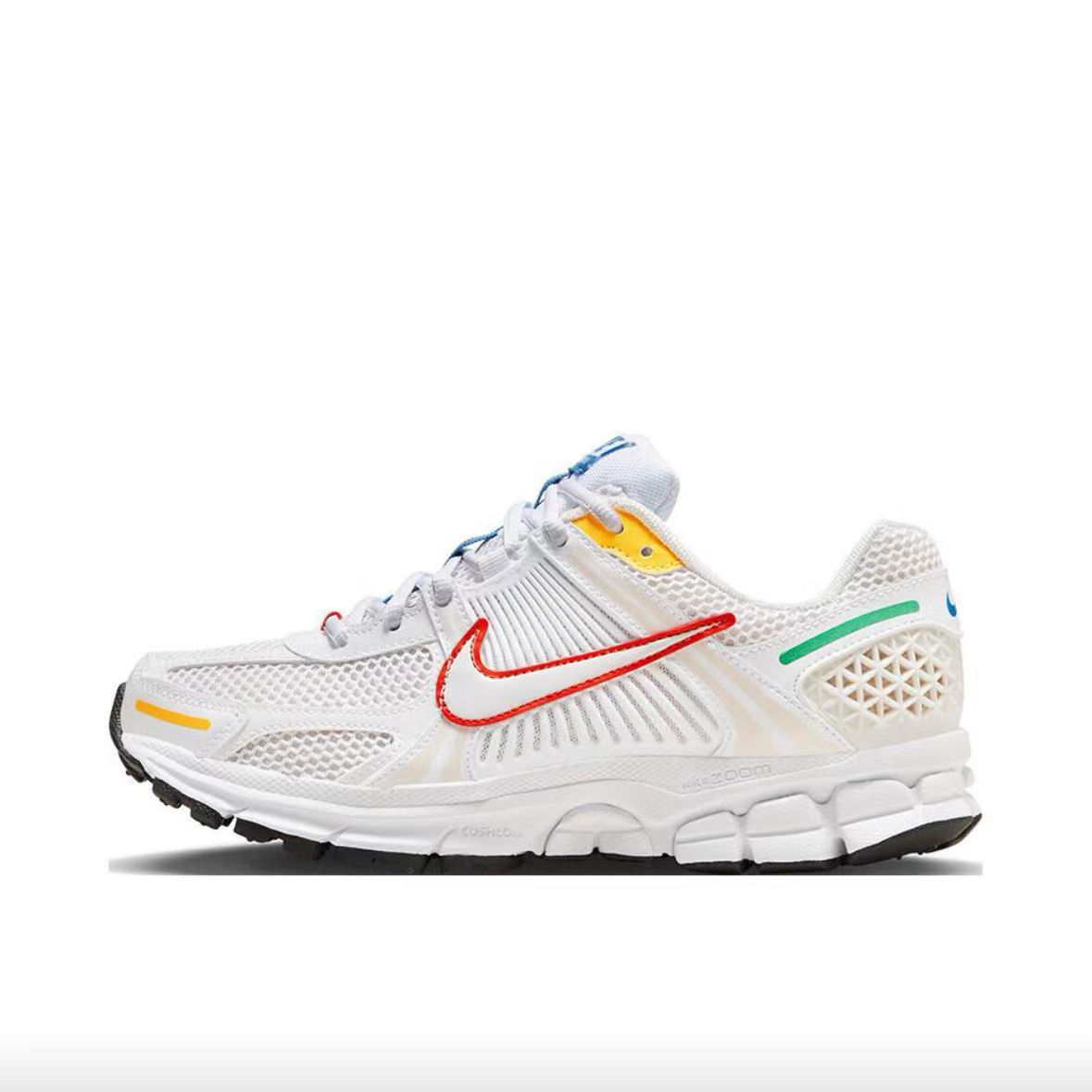 耐克Nike白色运动跑步鞋