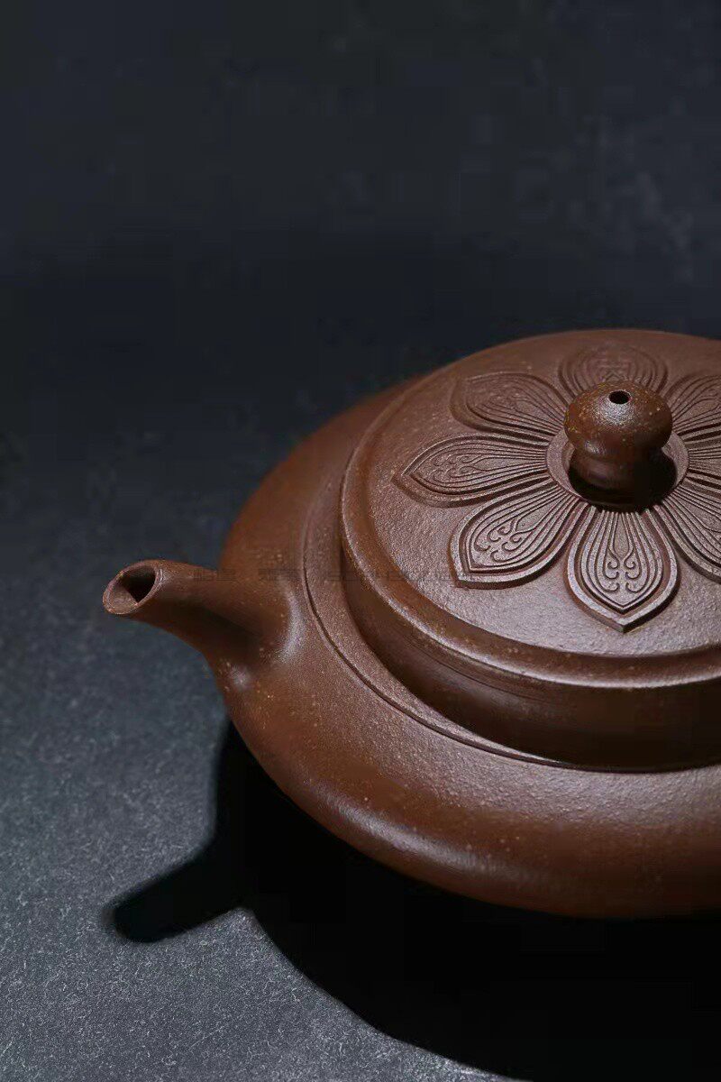 相逢一壶茶 郑丽霞制知古壶 降坡段制作 九瀚艺术 嘉德拍卖