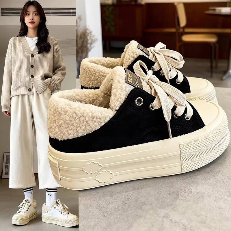 甜美可爱加绒休闲板鞋