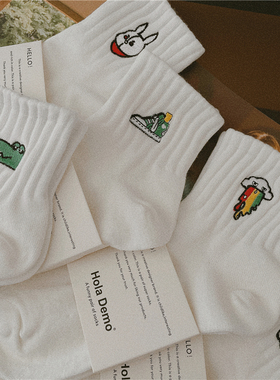 4双纯白色男士袜子春夏薄款棉短袜吸汗防臭运动袜男生潮流情侣袜