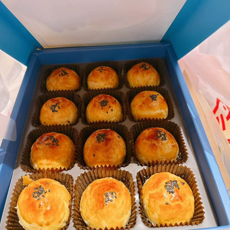 中国台湾顺丰包邮不二家蛋黄酥不二糕饼茶凤凰柠月酥排队美食特产