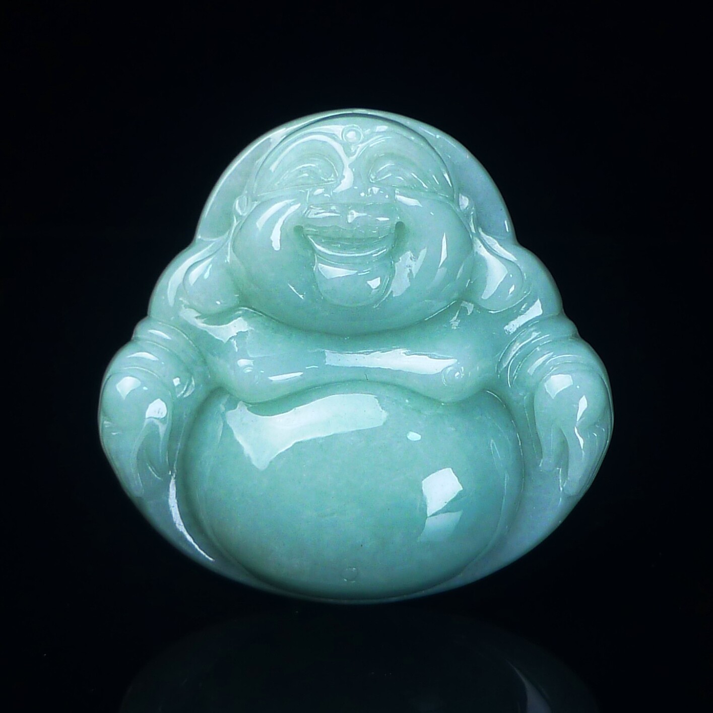 缅甸天然翡翠A货满豆绿佛公玉石