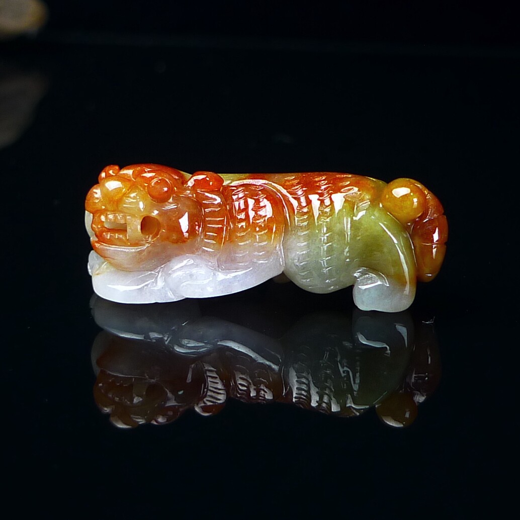 缅甸天然翡翠A货红黄老虎玉石挂件 冰红翡翠老虎吊坠 虎虎生威