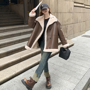 两面穿休闲宽松百搭皮毛一体外套2B235-2335-P205-K298图片