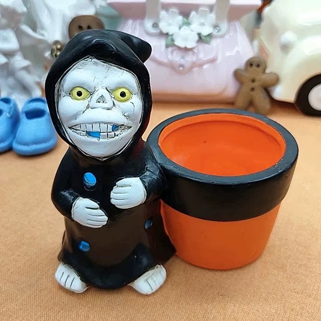新品陶瓷万圣节夜灯摆件置物盒小花盆/非偏满23包邮部分瑕