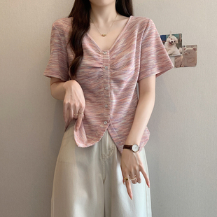 新款 大码 t恤女士夏装 减龄V领开叉正肩短袖 胖mm显瘦设计感上衣 女装