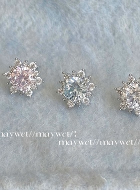 Maywct 爆闪雪花锆石清冷高级感精致小众钛钢平底螺纹耳钉耳骨