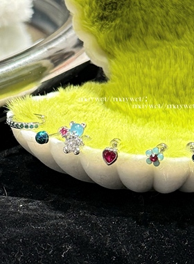 Maywct 春日小熊 祖母绿澳宝小花爱心少女小众钛钢耳钉套装双耳洞