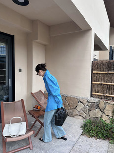 女休闲裤 insist水洗浅蓝色直筒微喇牛仔裤 子 韩版 26春款