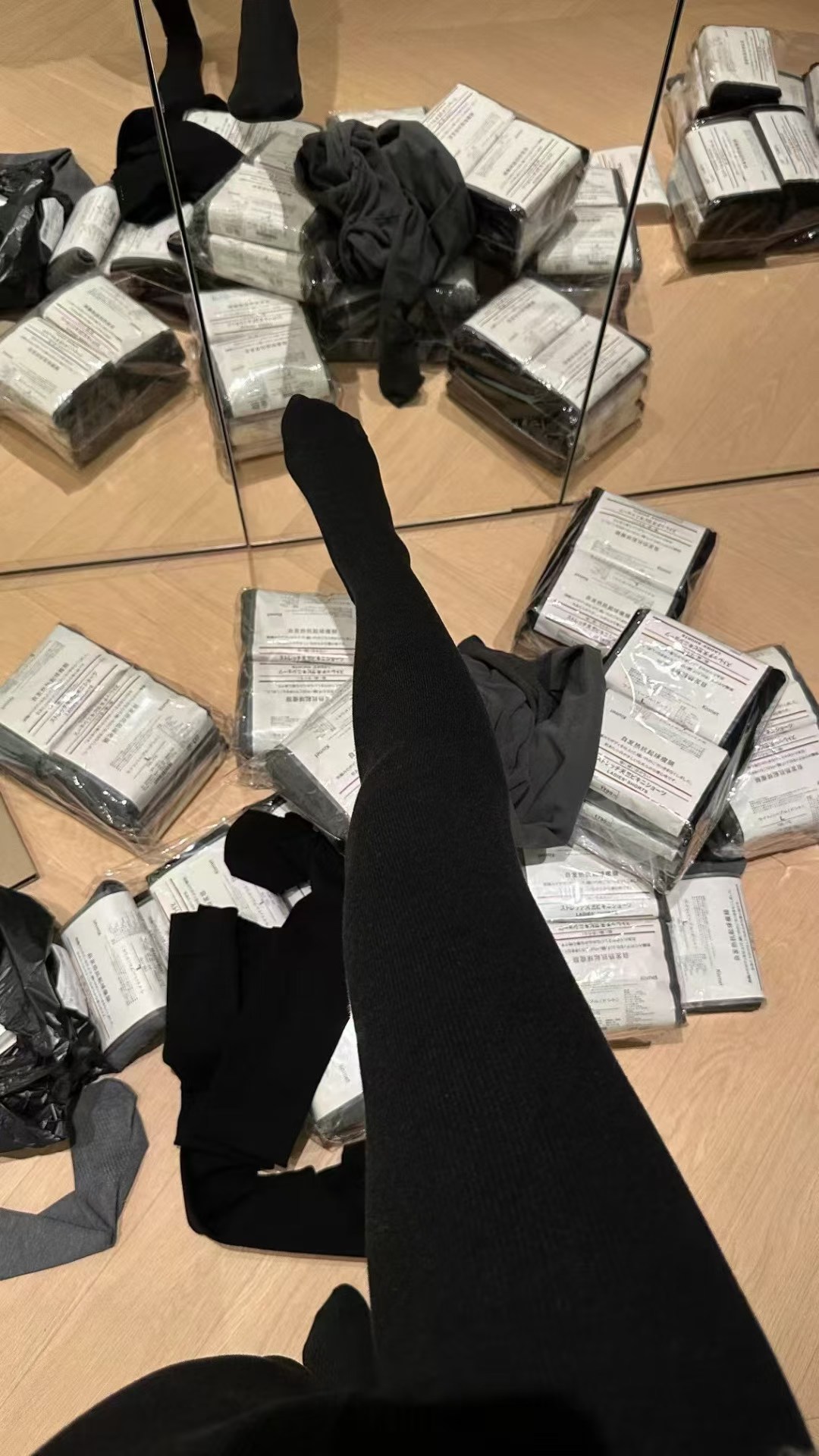 秋冬韩版ins抗起球自发热磨毛打底裤瘦腿袜修身弹力连裤袜女190g