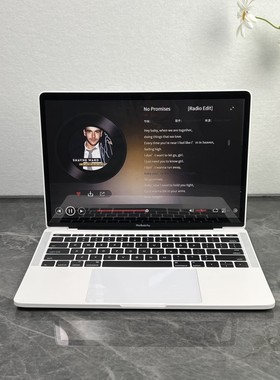 白色 Macbook Pro 13.3寸仿真笔记本电脑模型非真机 样板间摆件