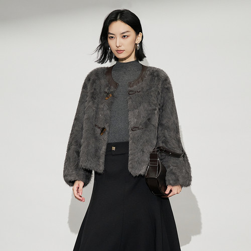 XG雪歌仿皮草外套XL407615A883