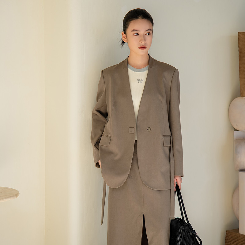 XG雪歌 2026春 西装外套XL107011A285