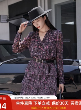 xg雪歌时尚印花V领连衣裙女2024秋新款中长款蛋糕裙XJ304003B696