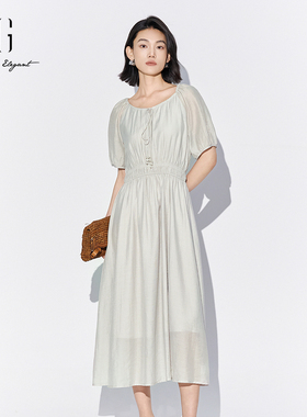 XG雪歌2025夏款女法式泡泡袖方领收腰显瘦气质连衣裙XL204813A880