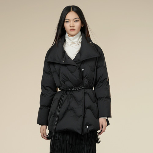 少库存  XG雪歌羽绒服XK406028A790