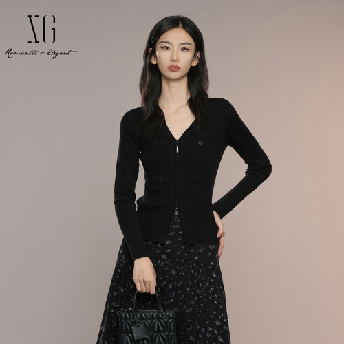 XG雪歌2025秋莱赛尔修身显瘦极简百搭V领针织开衫女XK311006A490