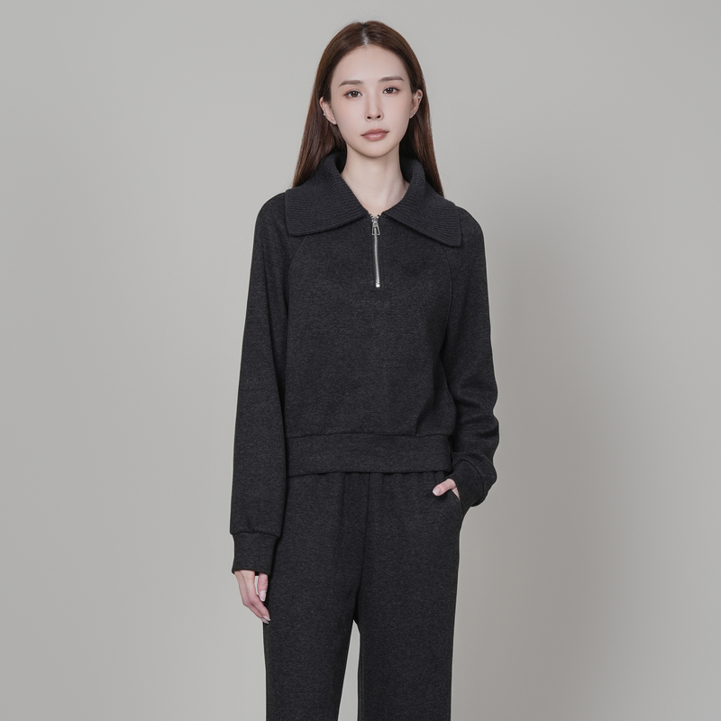 XG雪歌2025冬装新款休闲百搭翻领套头卫衣上衣外套女XK401024A990