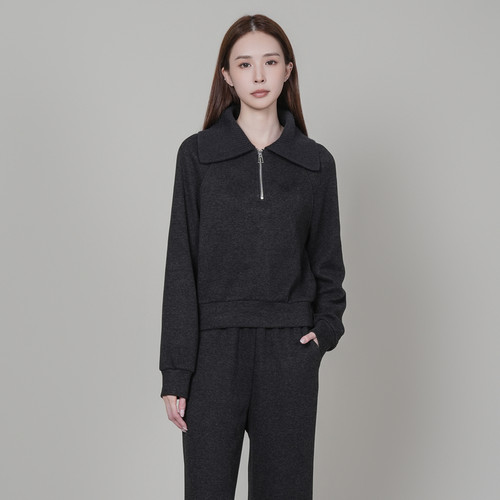 XG雪歌2025冬装新款休闲百搭翻领套头卫衣上衣外套女XK401024A990