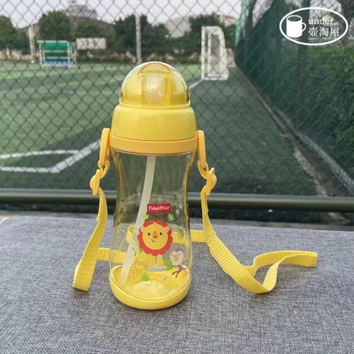 费雪 FP-8607 儿童学生可爱学饮吸管水壶背带翻盖防漏吸管水杯