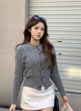 sunn21 美式复古绞花针织高级感开衫外套冬季新款麻花圆领短上衣