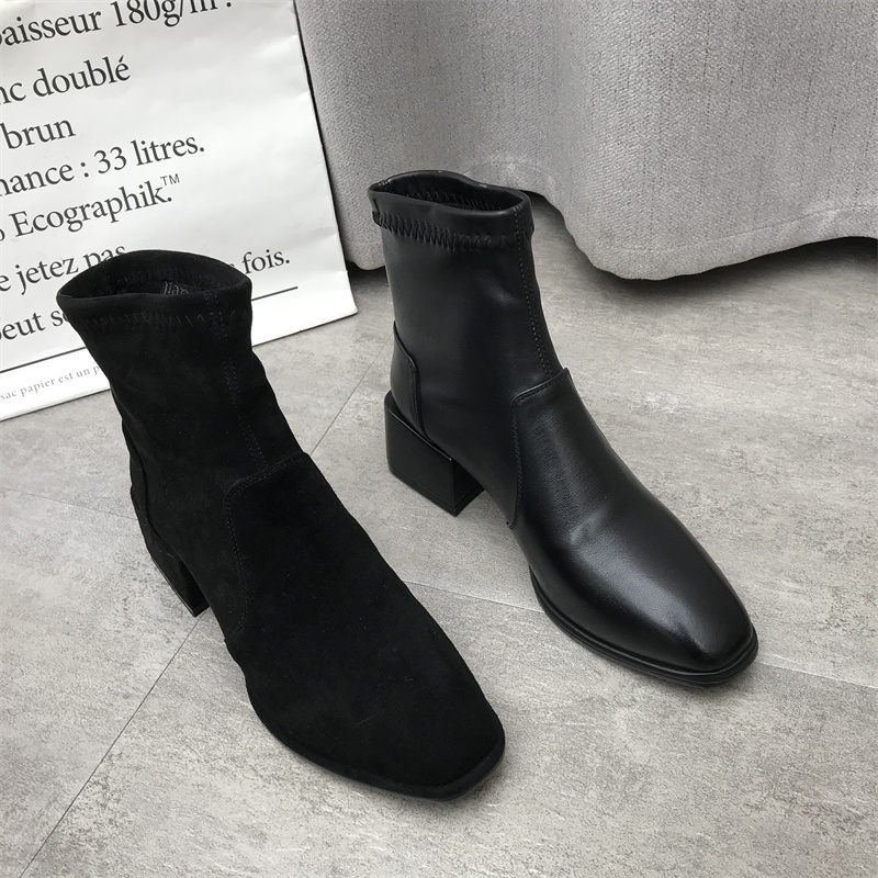 撤柜断码处理真皮女靴2023年冬款牛皮方头中跟粗跟套筒时尚女短靴