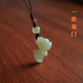 和田玉十二生肖蛇本命年手机挂玉石属相扣国潮饰品高级钥匙扣挂绳