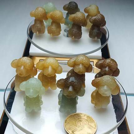 天然和田玉新疆且末黄糖色老料生肖可爱萌宠泰迪狗吊坠小挂饰摆件