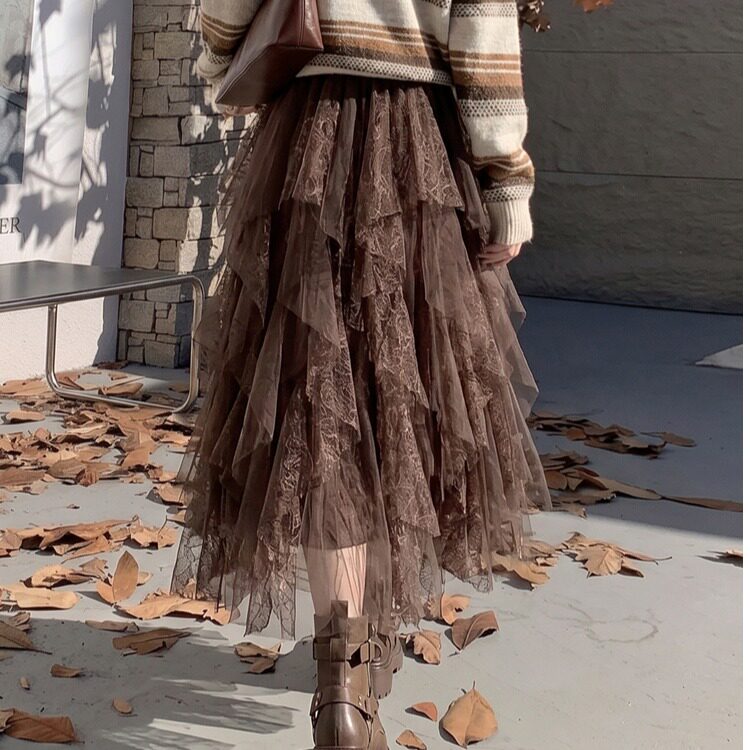 法式蕾丝花边不规则半身裙女2026秋季高腰显瘦a字网纱大摆长裙子