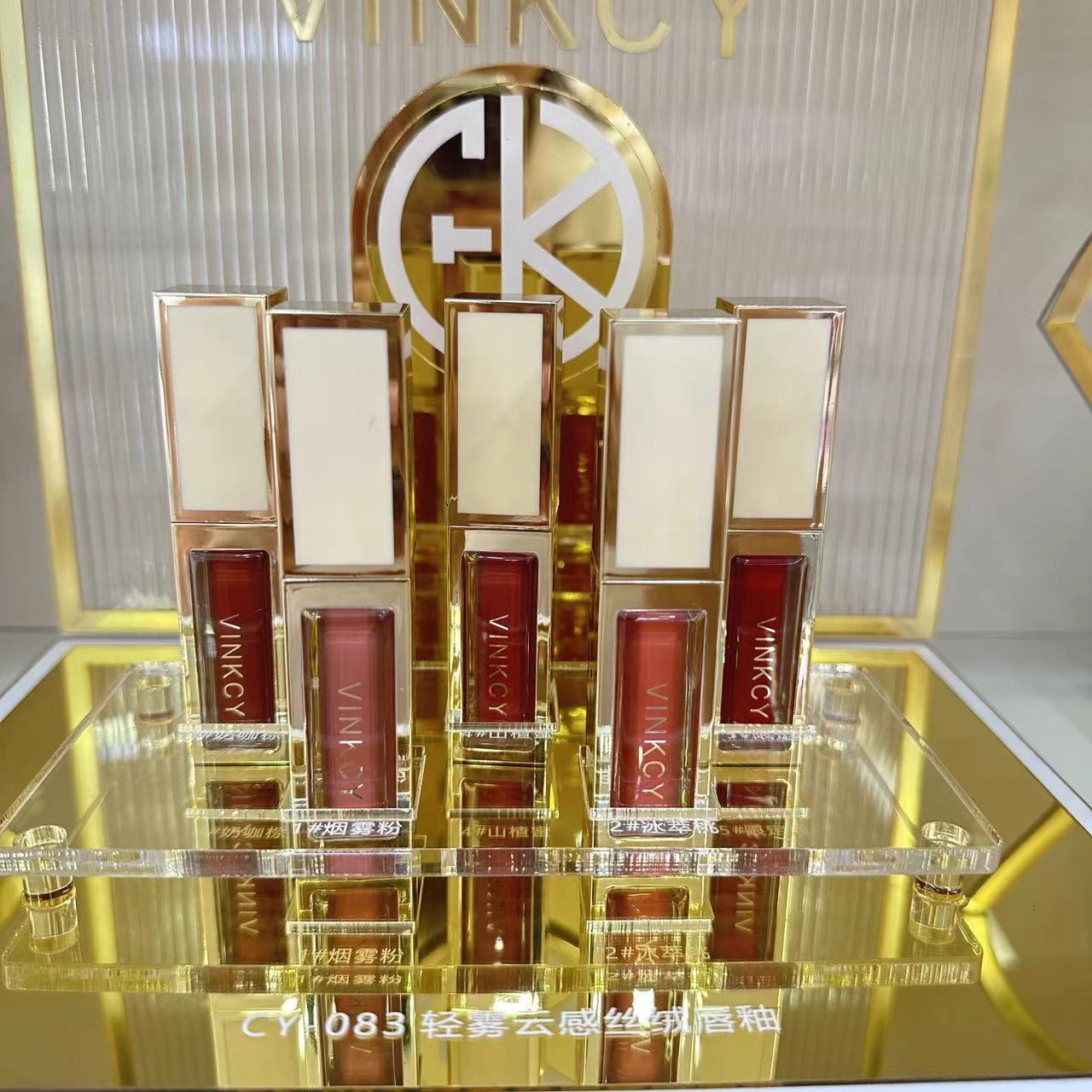 VINKCY梵希茜轻雾云感丝绒唇釉薄如空气丝滑易涂马蹄刷型贴合唇型