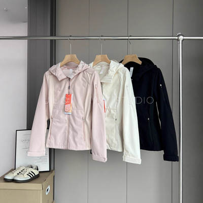 大厂订单！秋季新品户外山系防风防水徒步软壳冲锋衣登山服外套女