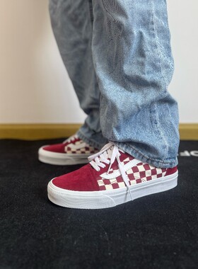 Vans酒红色棋盘格低帮帆布鞋