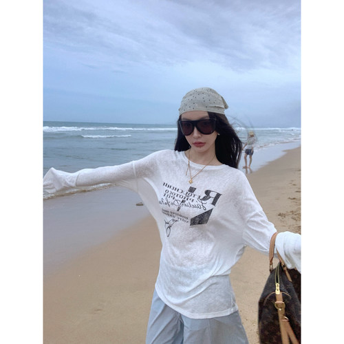 大小姐77 裸感清凉薄薄微透夏日清爽圆领长袖T恤空调衫防晒衫罩衫