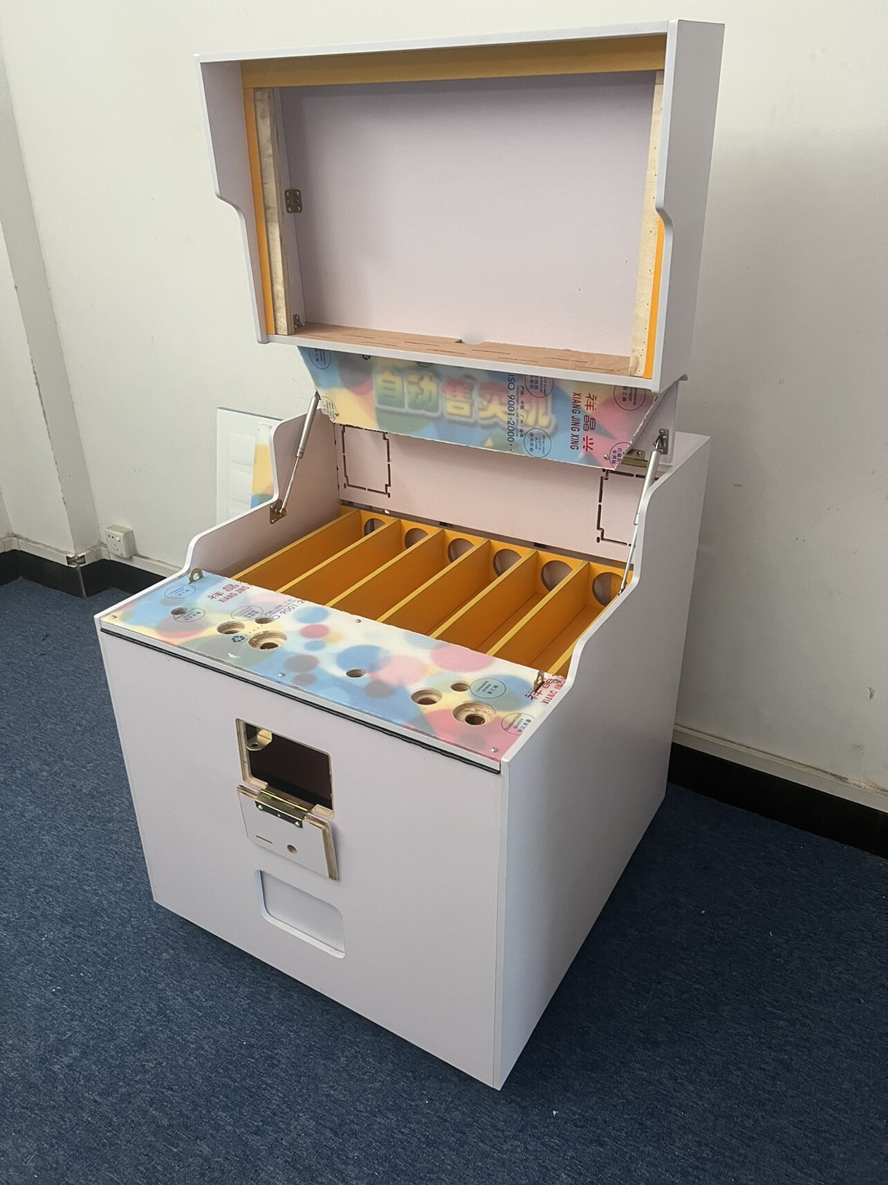 新款双人捕打鱼退礼品机售卖机拍打捕打游戏机金牛送福大型游戏机怎么看?