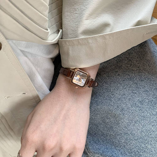 手表女2022新款学生简约韩版气质