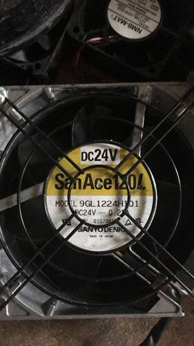 进口24V三洋12038  12V  0.52A风机109D1212H102风扇9GL1224H101